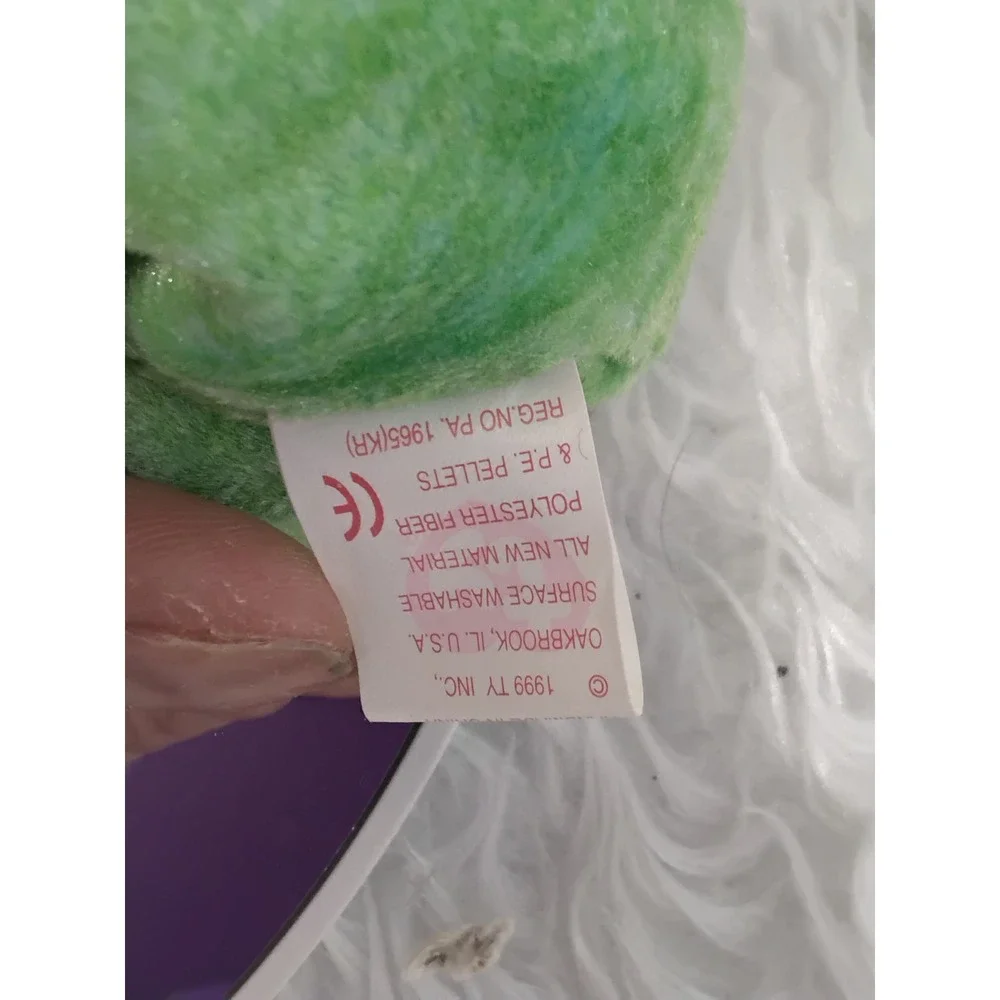 Ty Beanie Babies Kicks The Soccer Bear‎ Plush Stuffed Animal Green